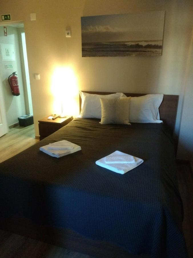 Suites & Apartments - Dp Setúbal Habitación foto